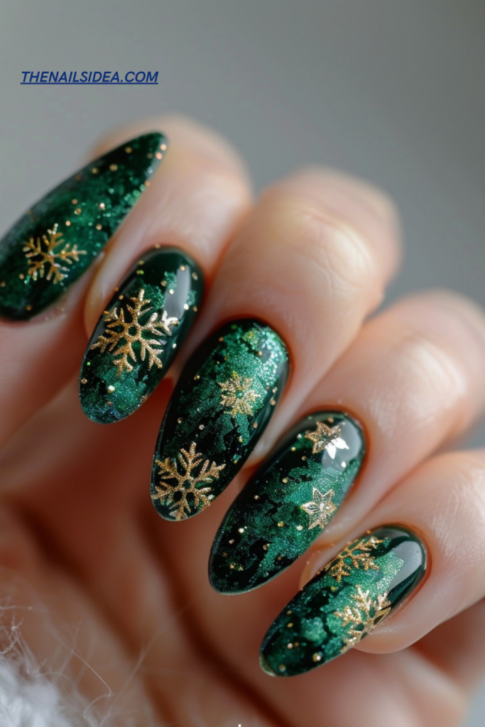 Snowflake-Inspired Green Design
